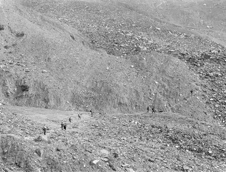 〈生命與靈魂，回家的路〉王有邦個展